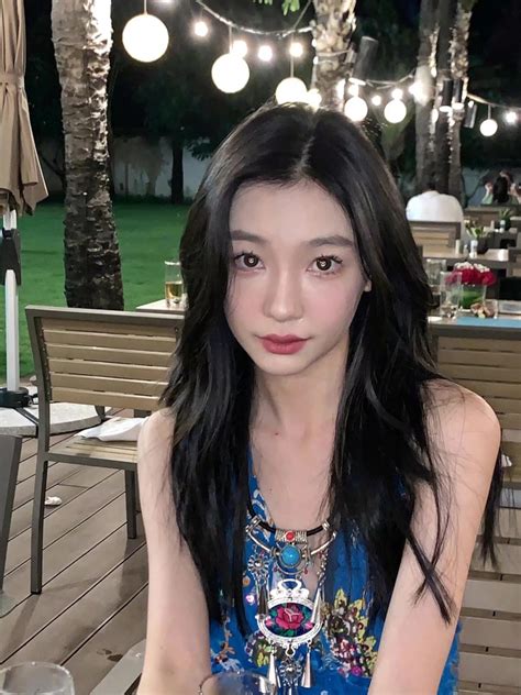 易梦玲头像甜美女生图片