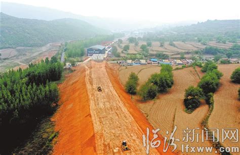 直击国道341线古县段公路改建项目施工现场_临汾新闻网