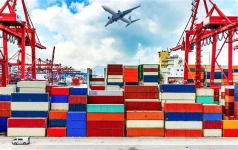《中国对外贸易形势报告》发布 外贸高质量发展持续推进