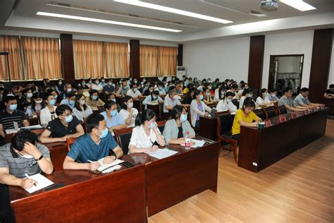 山东省民政厅 社区社会组织在行动 泰山区召开社会组织高质量发展座谈会