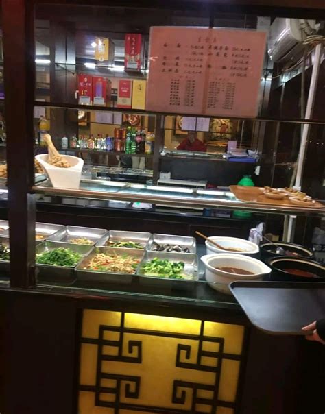 中国十大最好吃的面条 热干面第一，河南烩面、重庆小面上榜_排行榜123网