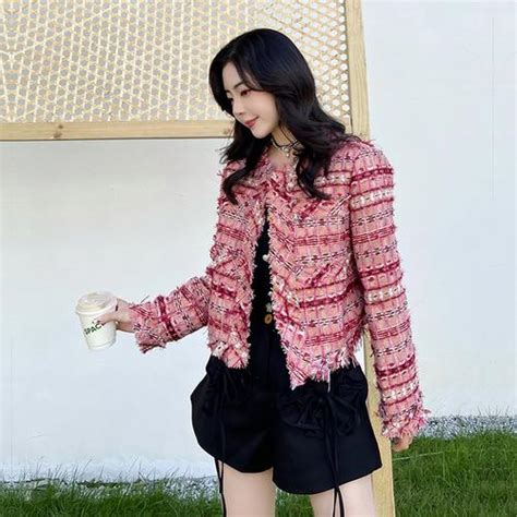 非主流头像粉色衣服