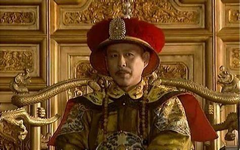 历史如何评价朱元璋，双面君王的他有哪些功与过 | 探索网