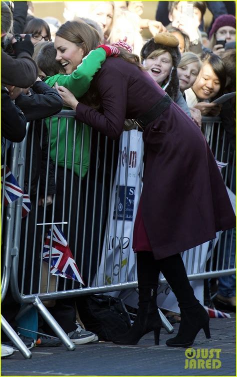 英国凯特王妃庆生 媒体集萃34张“王室style”美照（高清组图） -国际频道-新华网
