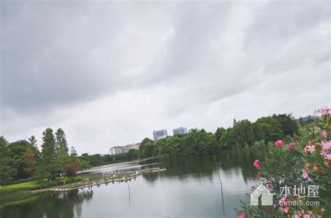 来宾市兴宾区五山乡三利水库景色,溪流河流,自然风景,摄影,汇图网www.huitu.com