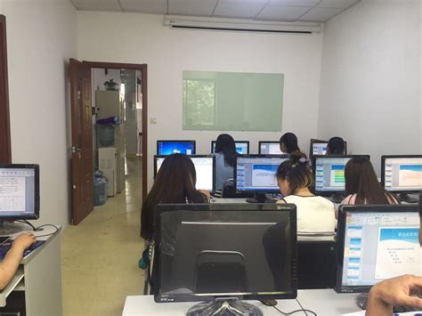 上海內威 _计算机程序设计员JAVA(中级) Java软件工程师摇篮_上海內威职业技能培训学校