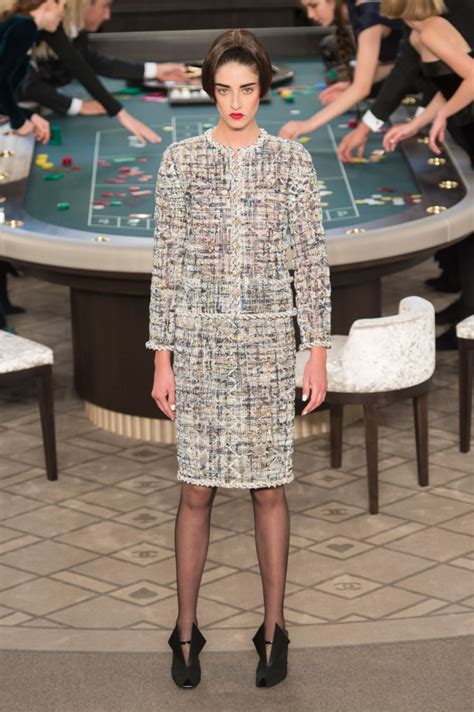 香奈儿 Chanel 2015/16秋冬高级定制发布秀－Couture Fall 2015-天天时装-口袋里的时尚指南