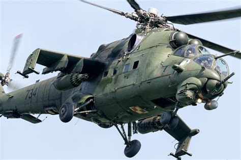 俄特种部队将装备魔改米8直升机 配重装甲重火力成“飞行坦克”