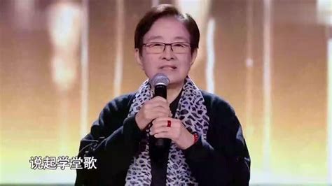 经典咏流传：谷建芬82岁高龄惊现舞台，携孩子们演唱《游子吟》_腾讯视频
