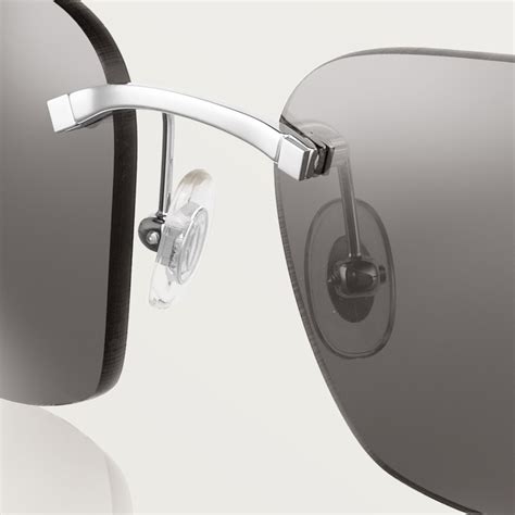 T8200759 - C字装饰太阳眼镜 - 镀金饰面，牛角材质，棕色镜片 - 卡地亚