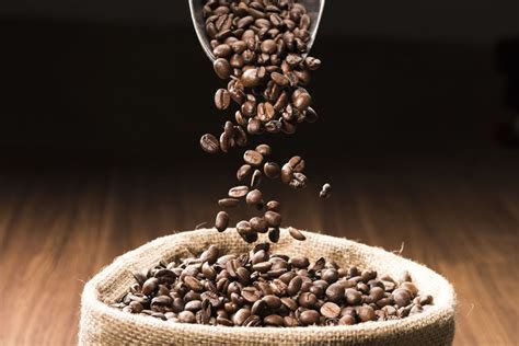 咖啡豆|摄影|产品摄影|Yi_摄影 - 原创作品 - 站酷 (ZCOOL)