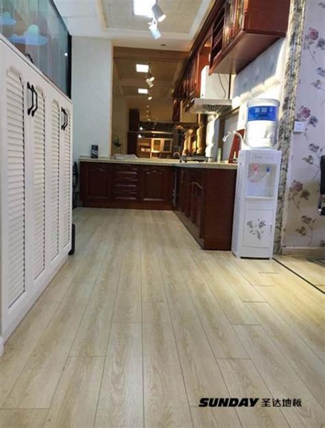 圣安达系列地板 - 产品展厅 - 江苏马得莱木业有限公司