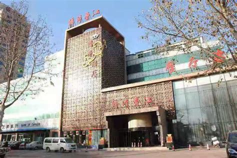 金汉灯饰为扬子江大酒店呈现一幅幅绝美艺术画作 - 中国品牌榜