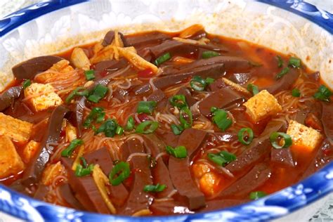 想知道南京哪里可以吃到正宗的鸭血粉丝汤，看这一篇够了 - 知乎