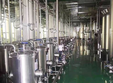 行列式制瓶机 --潍坊三江玻璃机械有限公司