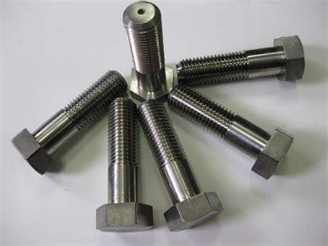 GR2/TA2纯钛外六角螺丝 钛螺丝 - 泰州市丰业金属制品有限公司
