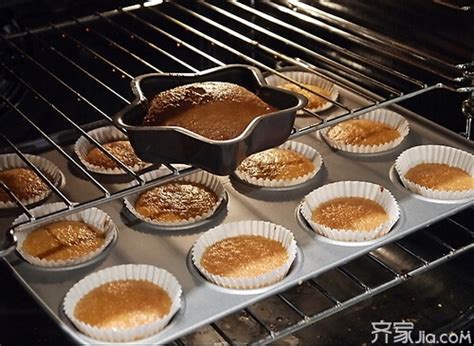 烤箱做纸杯蛋糕,戚风纸杯蛋糕,6个纸杯蛋糕(第5页)_大山谷图库