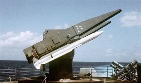 美海军“宙斯盾”进行最复杂测试 同时拦截2枚弹道导弹_凤凰网