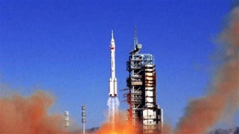 2003年，神州五号飞船发射升空，中国完成了载人航天的伟大壮举_腾讯视频