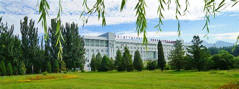 内蒙古农业大学研究生院