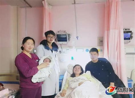 【新春走基层】“幸孕”跨年 市妇幼保健院首个金猪宝宝重八斤 - 要闻 - 创新开放在岳阳 - 华声在线专题