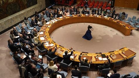 联合国未通过乌克兰人道主义局势决议草案 13个国家投了弃权票_凤凰网