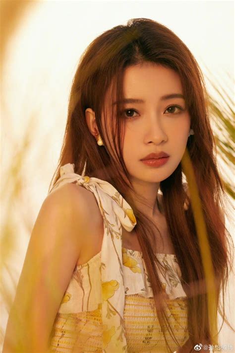 孙怡头像复古风图片女生