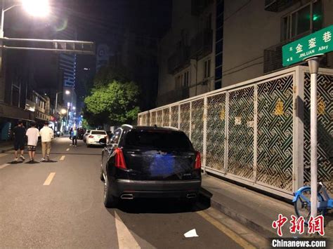 警方详解南京新街口伤人案件细节：一起突发性的恶性故意杀人案_手机新浪网
