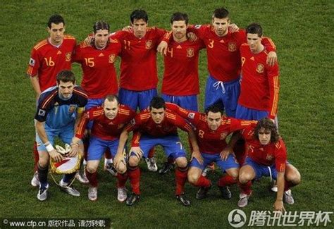 图文：西班牙VS葡萄牙 西班牙球队合影_世界杯图片_大成网_腾讯网