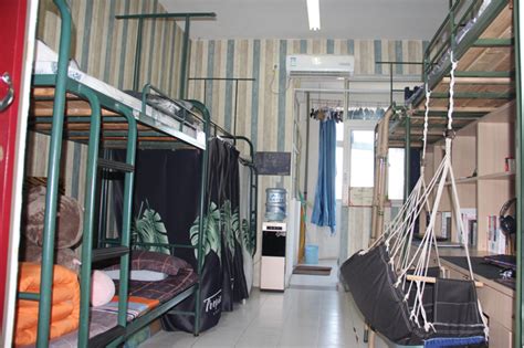 楚雄第一中学校园图片、环境怎么样？|楚雄一中寝室图片|住宿条件|中专网