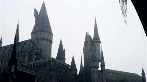 哈利波特的魔法世界下雪啦！欢迎来到霍格沃茨城堡