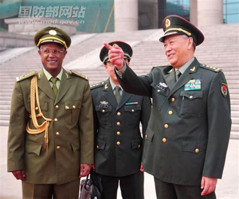 组图：陈炳德与埃塞俄比亚军队总参谋长会谈--军事--人民网