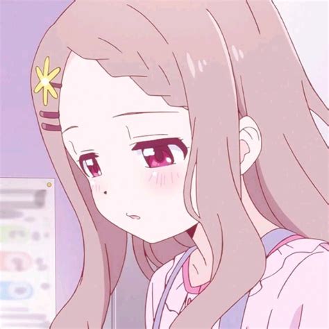 舞蹈生甜美女生动漫头像