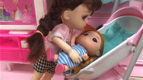 芭比娃娃出门买菜，交代小七姐姐照顾好睡在摇篮里的小宝宝_腾讯视频