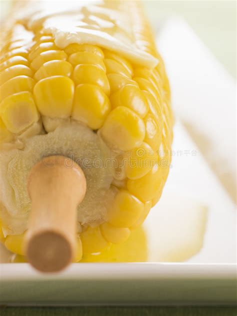 融化黄油的玉米棒图片免费下载-5162597277-千图网Pro