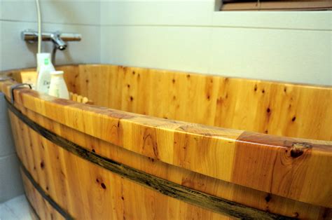 香杉木全身熏蒸泡澡木桶SPA理疗专用实木沐浴桶 成人洗澡调理木桶-阿里巴巴