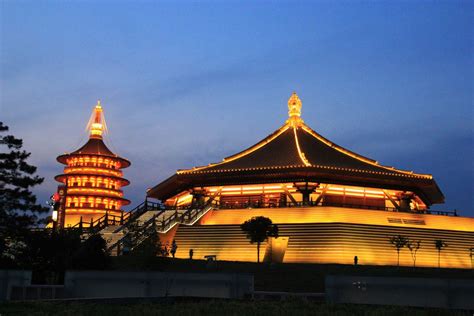 洛阳夜晚天堂明堂室外夜景摄影图配图高清摄影大图-千库网