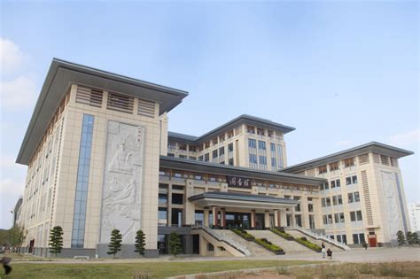 2012年-武汉纺织大学校友工作处、校友会、教育发展基金会
