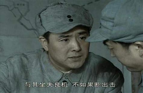 《亮剑》中，李云龙的老对手也是老朋友，楚云飞是个怎样的人？_凤凰网历史_凤凰网