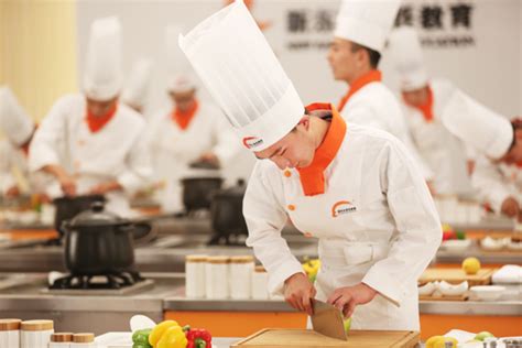 家庭厨师培训家庭厨艺特色培训班_行业新闻_陕西新东方烹饪学校