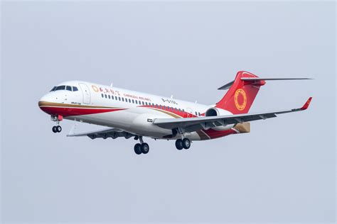 中国联航“庆阳号”再度蝉联世界飞机彩绘榜单TOP-01 - 民用航空网