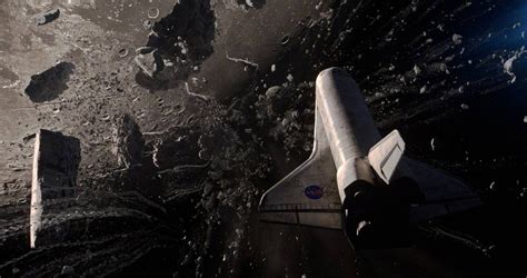 罗兰·艾默里奇全新灾难片《月球陨落》放出首支先导预告 | 机核 GCORES