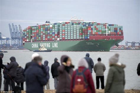 “中海环球”号巨轮抵达英国引人围观（图） - 航运市场 - 新闻中心 - 森海海事服务