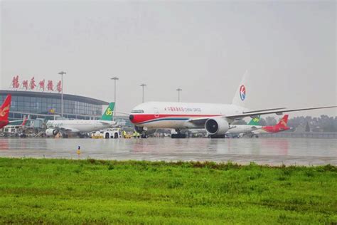 远超2019年同期架次！扬州泰州国际机场今夏日均航班约90架次