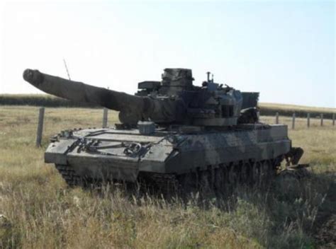 法国推出140mm炮坦克原型车 中国也曾研制