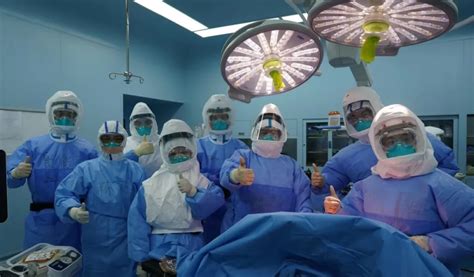 浙大一院完成全球首例老年新冠肺移植手术 - 手机新蓝网