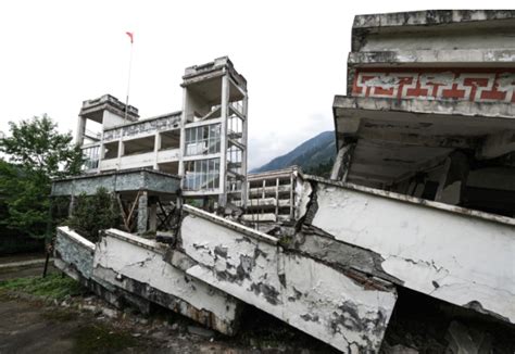 100张记录汶川地震的照片，看完已泪流满面