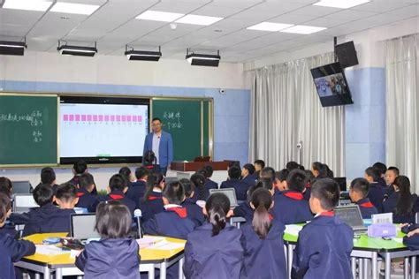 宁夏“互联网+教育”实现从卫星电视教育到云教学VR教室__凤凰网