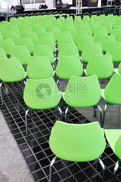 现代-绿色椅子-xs - 椅凳 - 3D模型素材 - 免费3D模型库 - 模袋云