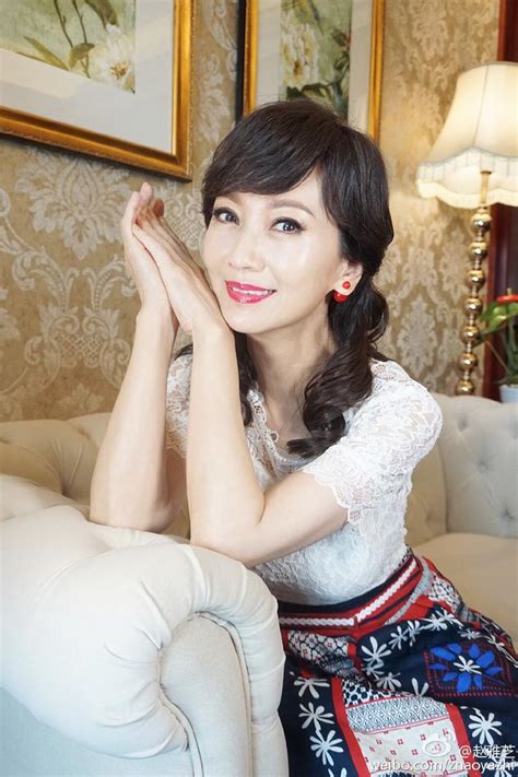 赵雅芝和熊黛林合影图片